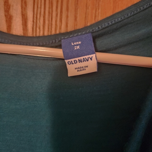 Old Navy Relaxed Green Long Sleeve Blouse - Picture 2 of 3